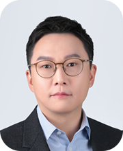 조성옥 사내이사